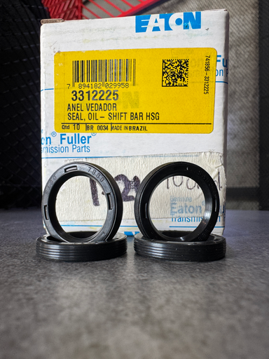 [3312225] ESTOPERA DEL SELECTOR DE CAJA (TAPA SUP) C 1721 (USA 1) EATON